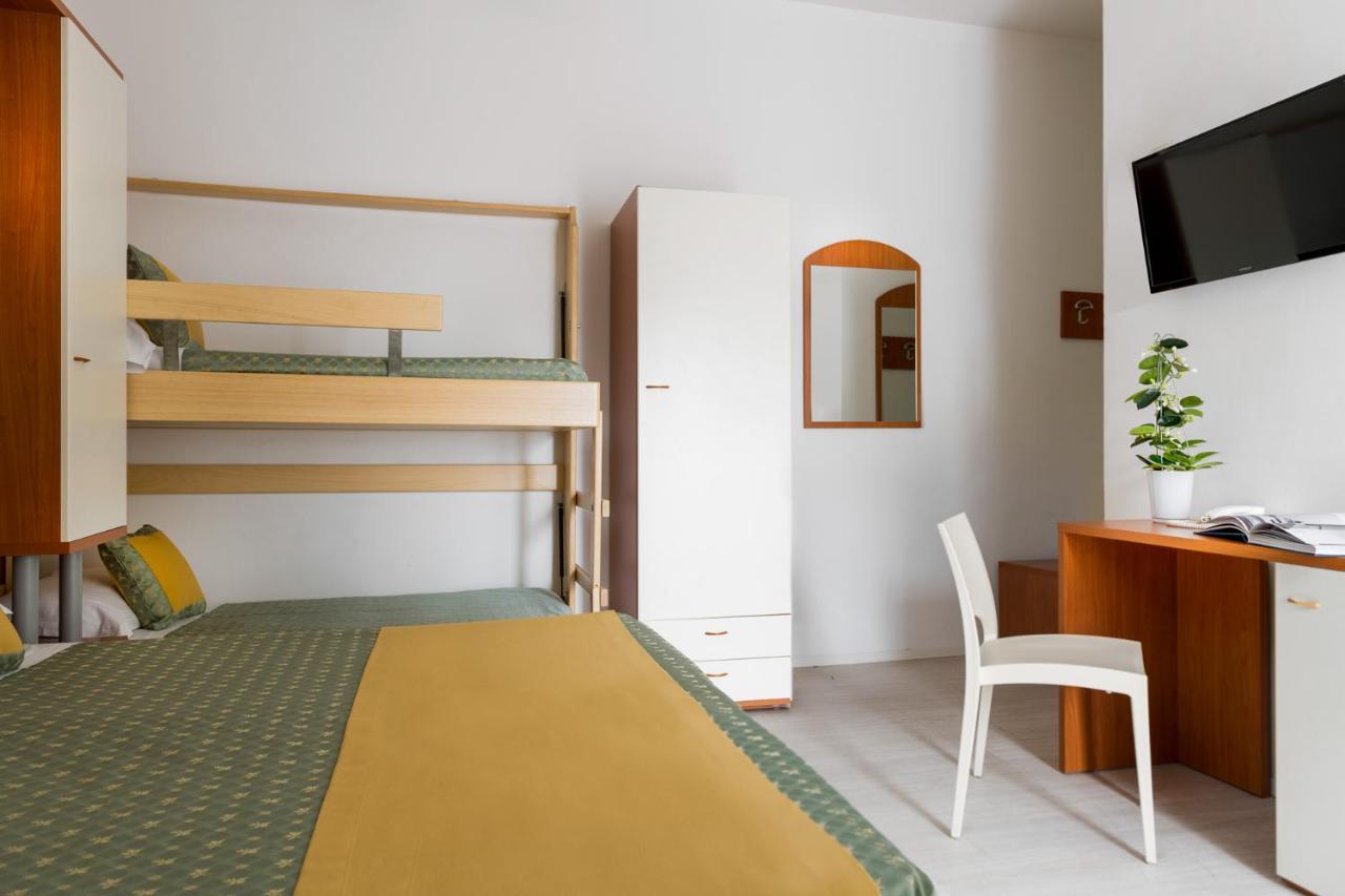 Hotel Principe カットーリカ エクステリア 写真
